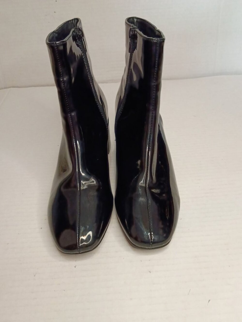 Forever 21 Black Patent Block Heel Ankle Booties Women's Size 7